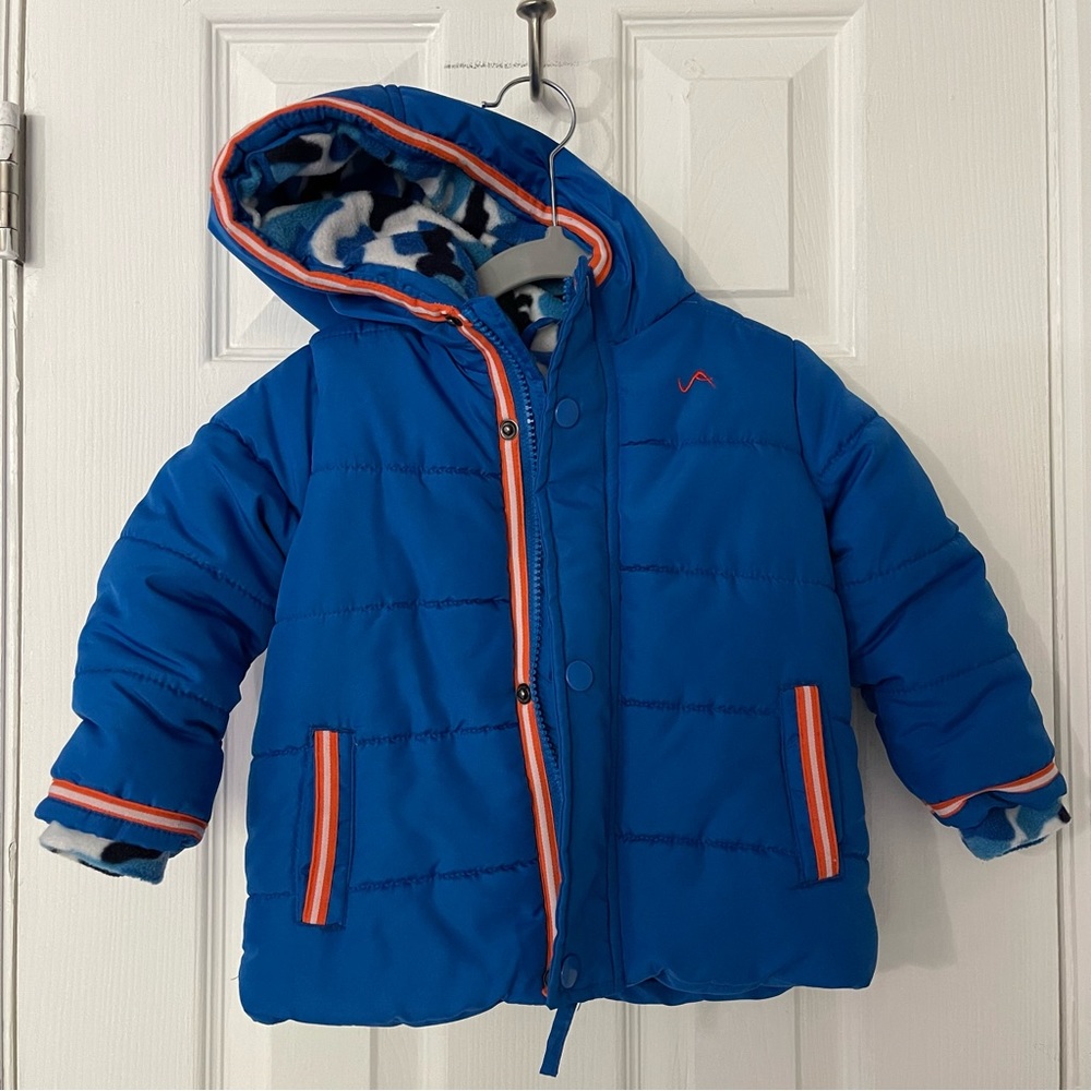 VERTICAL 9 | Puffer jacket with hoodie | Size 12 months
